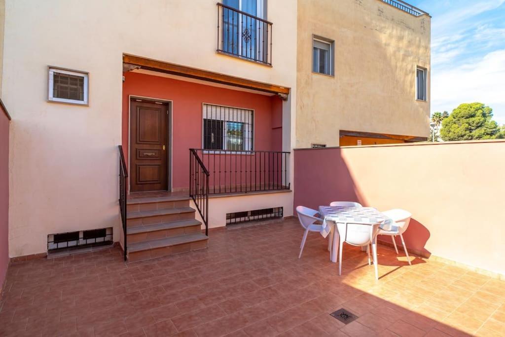 Adosado Con Vistas Al Mar Desde La Piscina Con Bbq Βίλα Μπέλεθ-Μάλαγα Εξωτερικό φωτογραφία